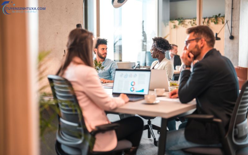Giới Thiệu Về Đại Học Ngành Quản Trị Marketing là gì?